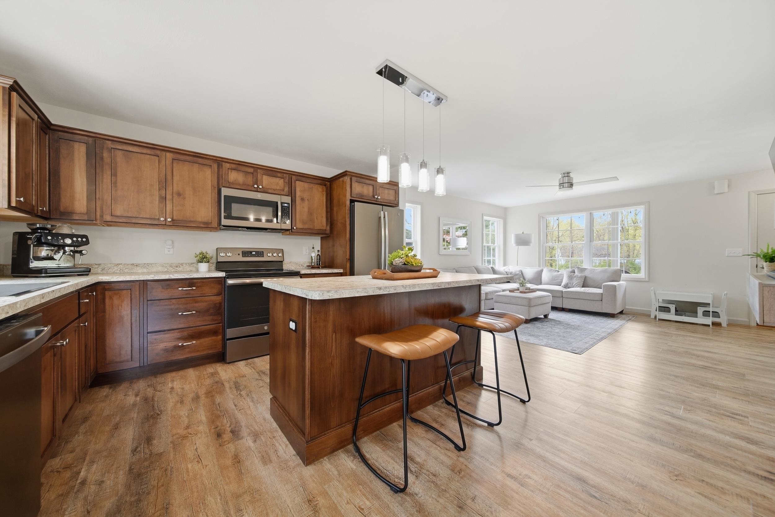 10 Colburn Road New Boston, NH 03070 - Photo 9 of 40