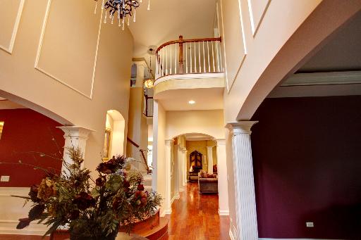 24145 West Milton Road Hawthorn Woods, IL 60047 - Photo 2 of 16 a view of entryway