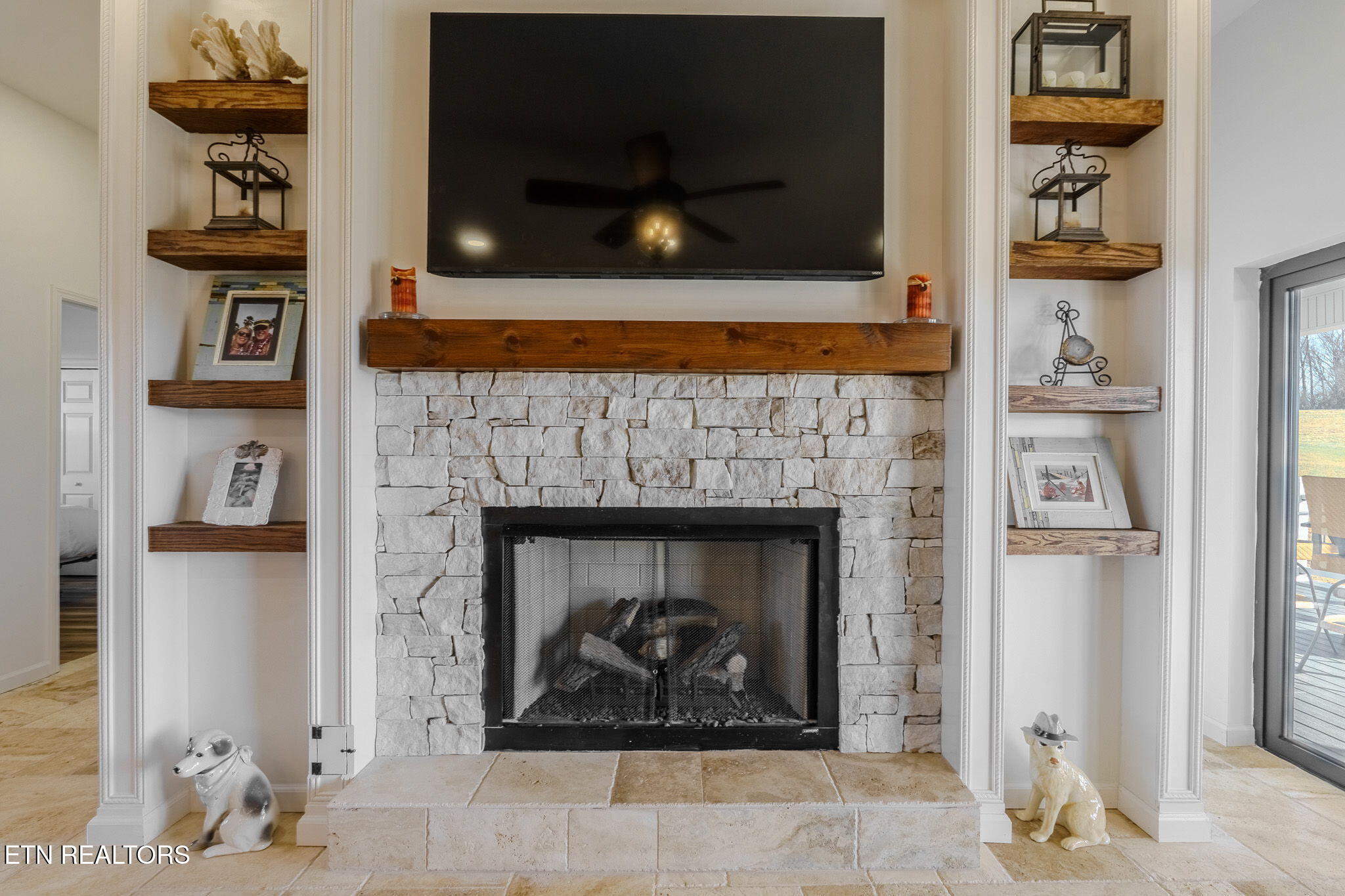 2324 Holston View Road New Market, TN 37820 - Photo 14 of 52 19-web-or-mls-_DSC4566-HDR