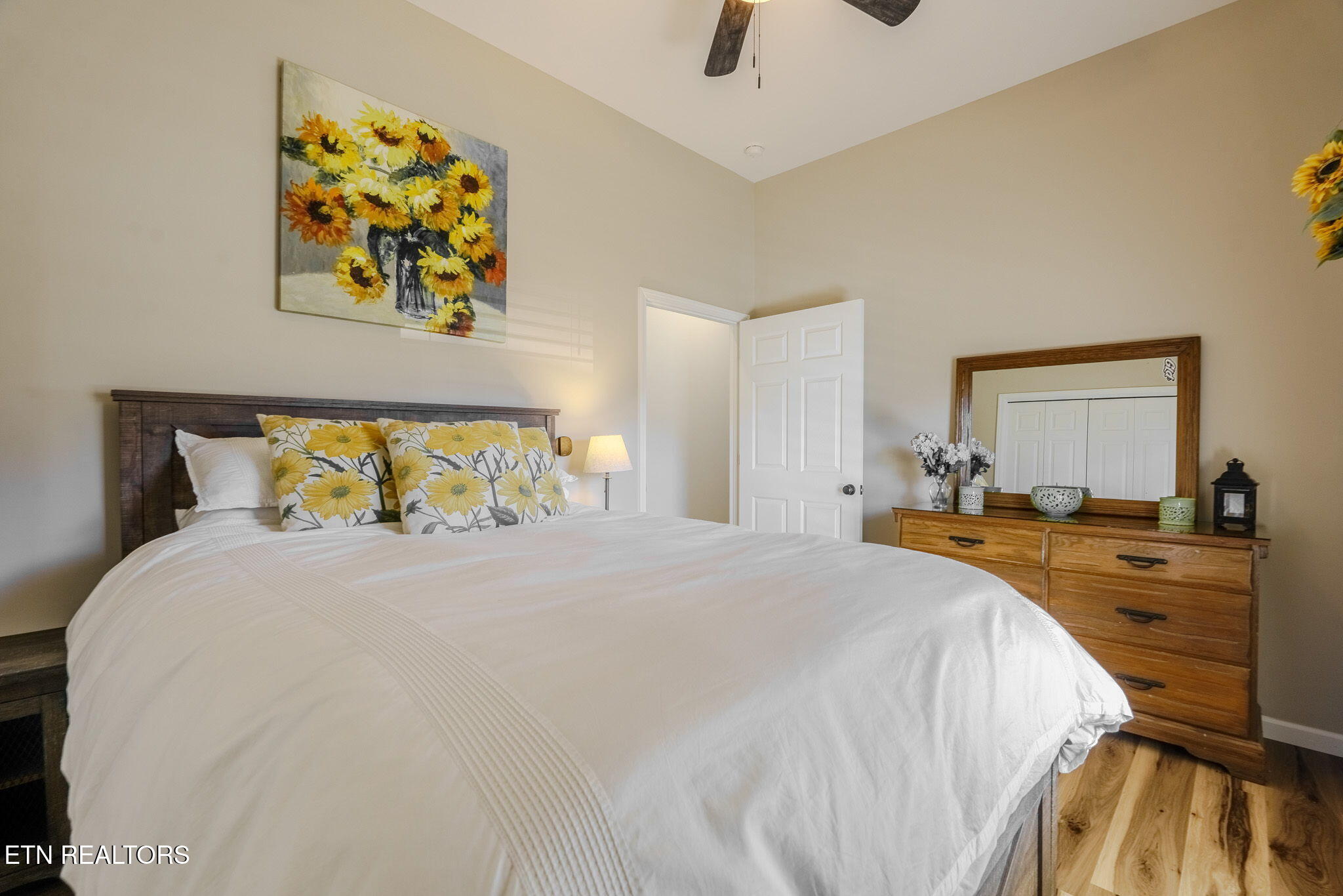 2324 Holston View Road New Market, TN 37820 - Photo 29 of 52 16-web-or-mls-_DSC4496-HDR