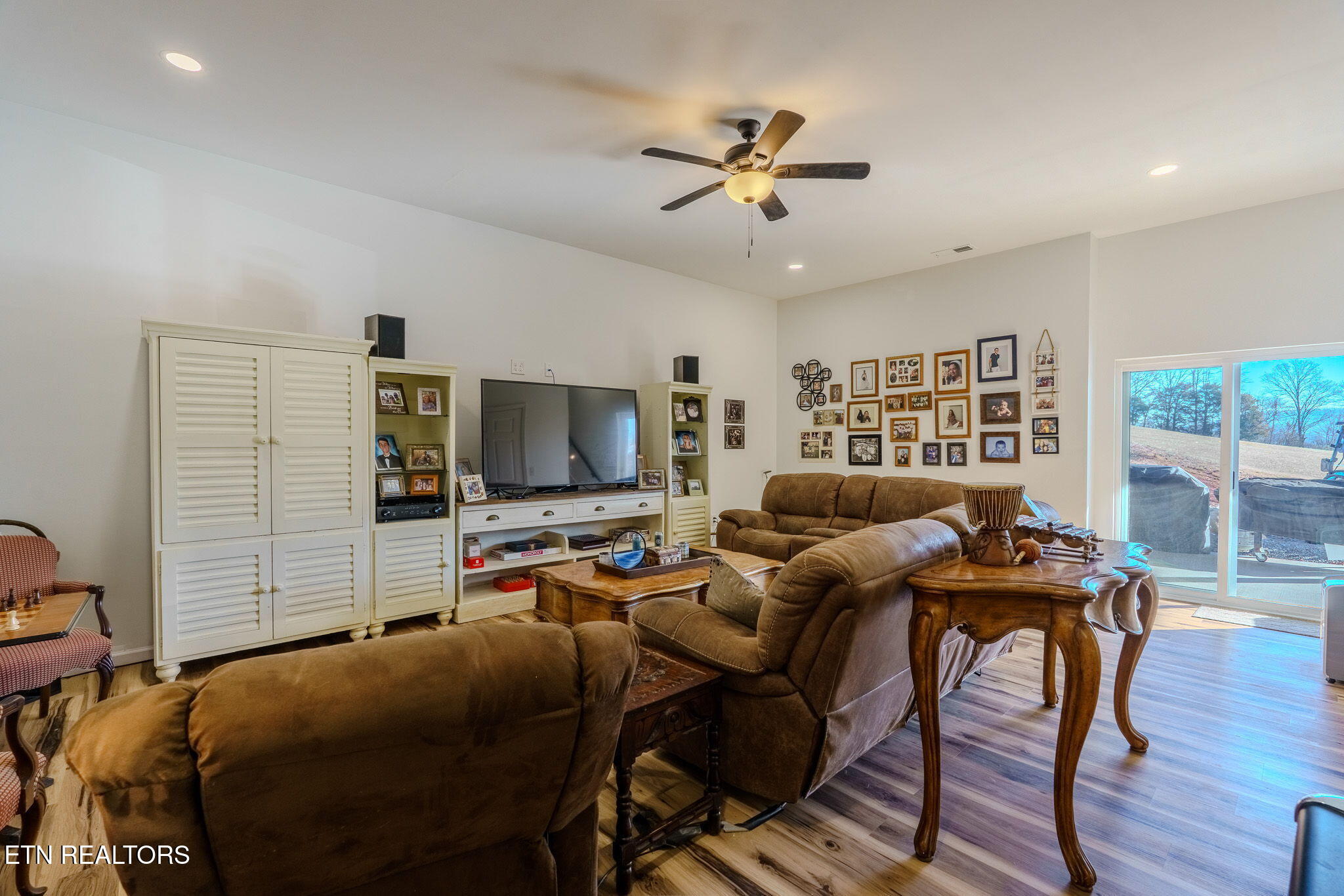 2324 Holston View Road New Market, TN 37820 - Photo 9 of 52 14-web-or-mls-_DSC4466-HDR