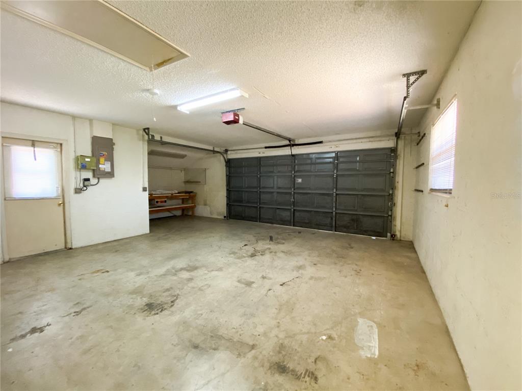 8992 Hernando Way Weeki Wachee, FL 34613 - Photo 18 of 20