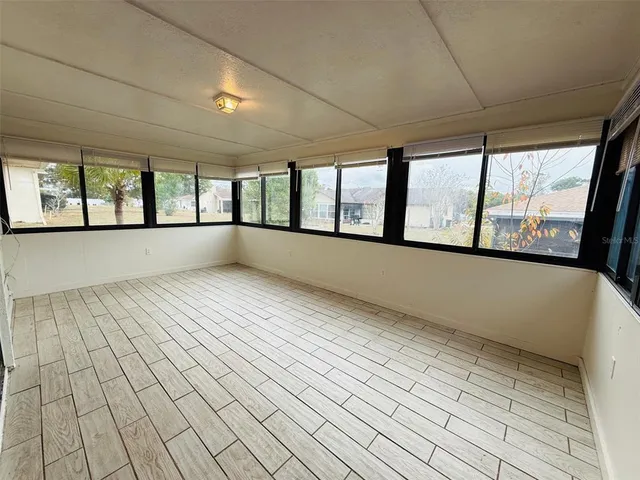 $2,200 | 8992 Hernando Way, Weeki Wachee, FL 34613