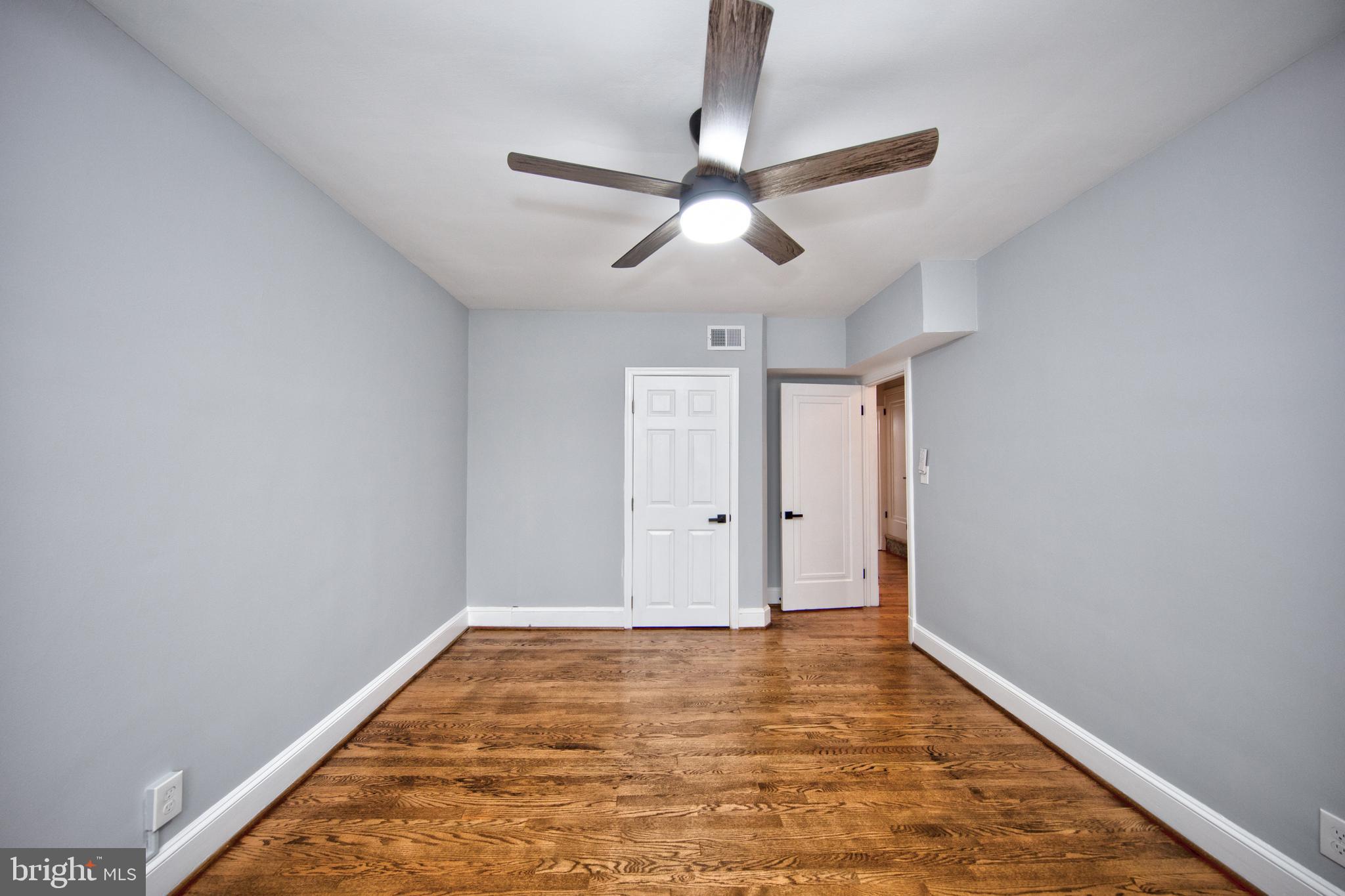 416 Dunkirk Road Baltimore, MD 21212 - Photo 19 of 33 a view of room