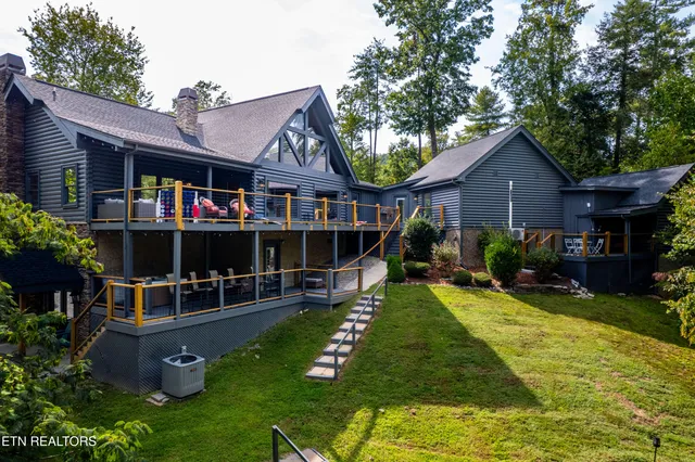 $1,396,000 | 2619 Bear Crossing Way, Sevierville, TN 37862