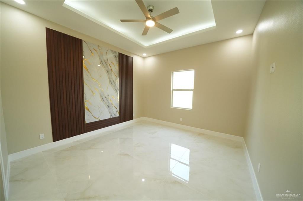 621 Samaria Street Weslaco, TX 78596 - Photo 13 of 28