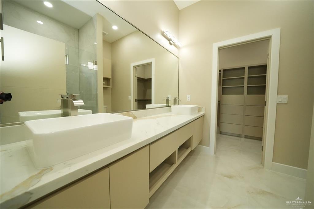 621 Samaria Street Weslaco, TX 78596 - Photo 15 of 28