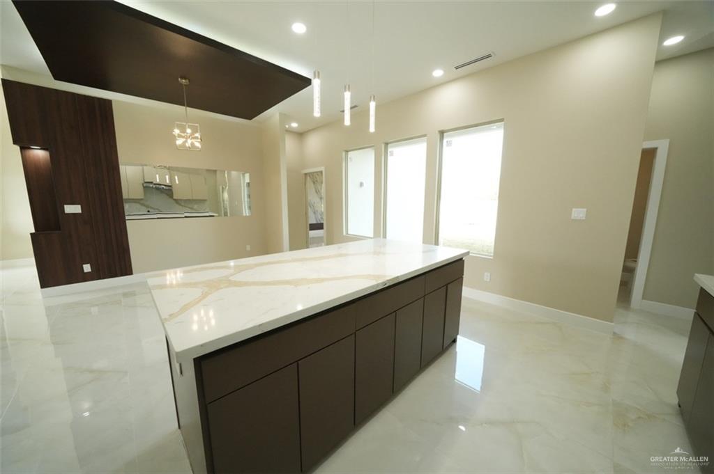 621 Samaria Street Weslaco, TX 78596 - Photo 5 of 28