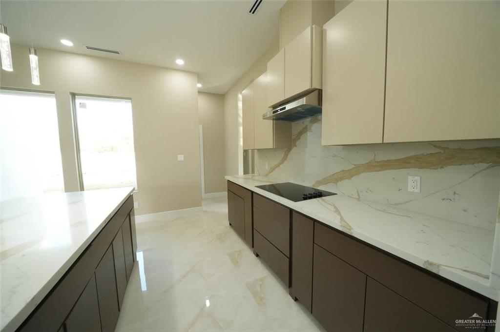 621 Samaria Street Weslaco, TX 78596 - Photo 10 of 28