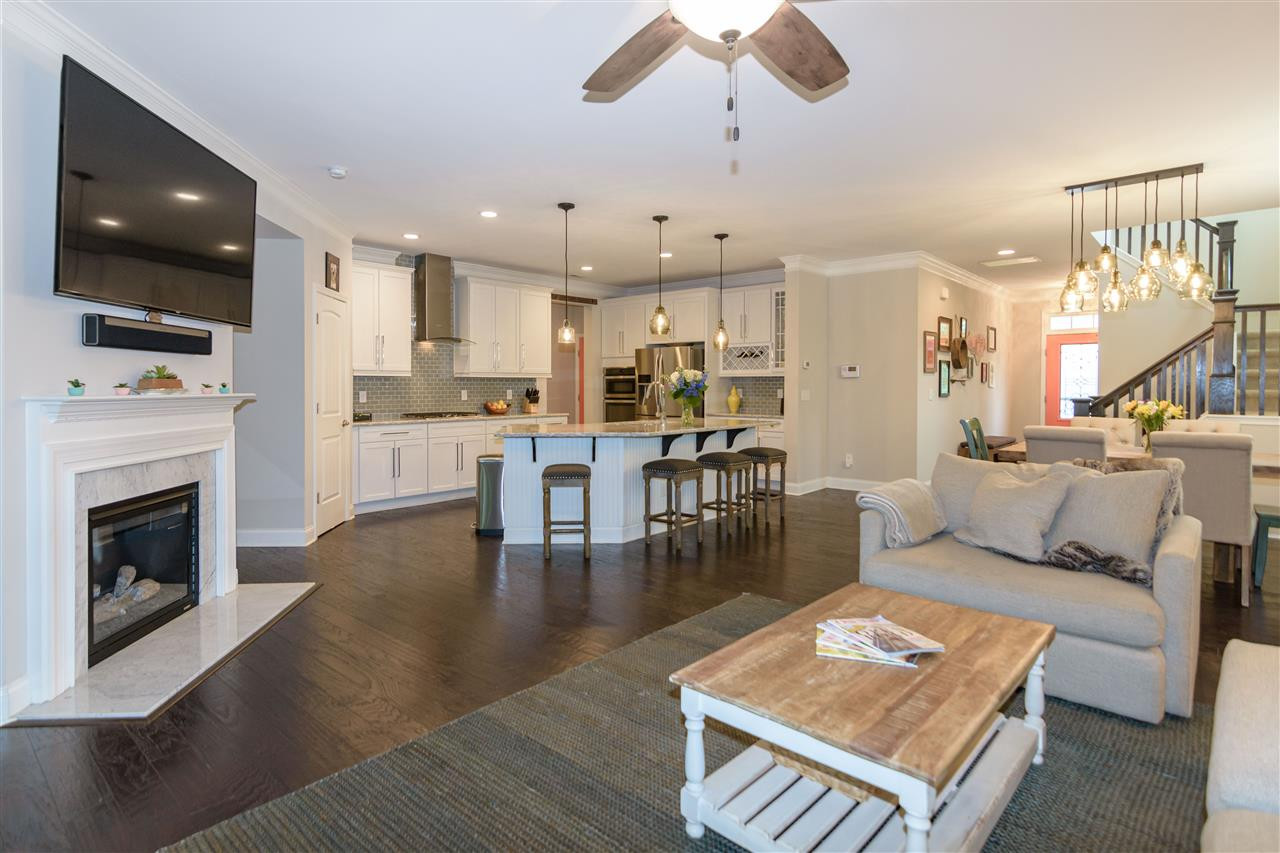 447 Plainview Avenue Raleigh, NC 27604 - Photo 11 of 25 Photo 11