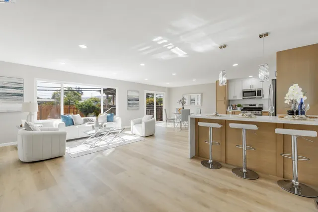 $1,499,900 | 5850 Chesbro Avenue, San Jose, CA 95123