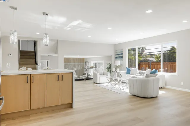 $1,499,900 | 5850 Chesbro Avenue, San Jose, CA 95123