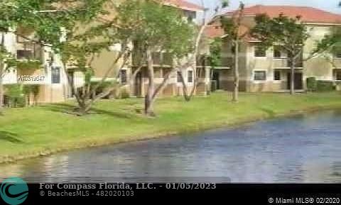 Welleby Sunrise, FL 33351 - Photo 2 of 10 a view of outdoor space