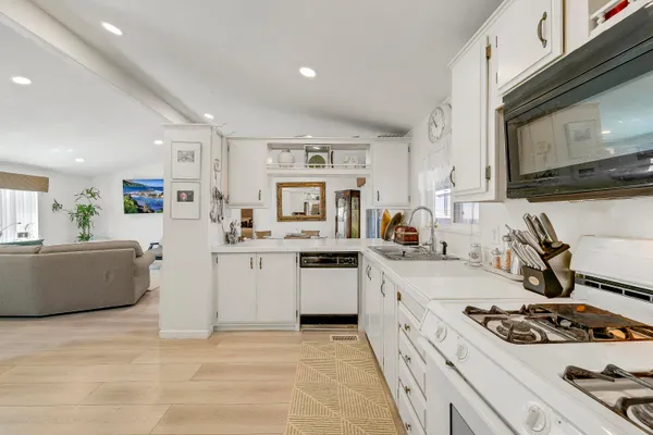 $325,000 | 81641 Ave 48, Unit 45, Indio, CA 92201