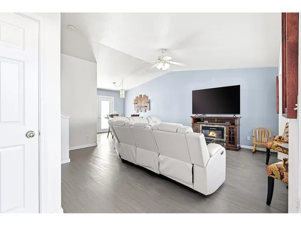 $400,000 | 405 North 30th Avenue, Greeley, CO 80631