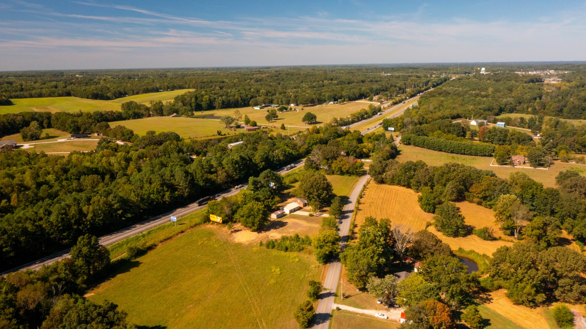 1210 Garton Road Burns, TN 37029 - Photo 7 of 32 a view of an ocean