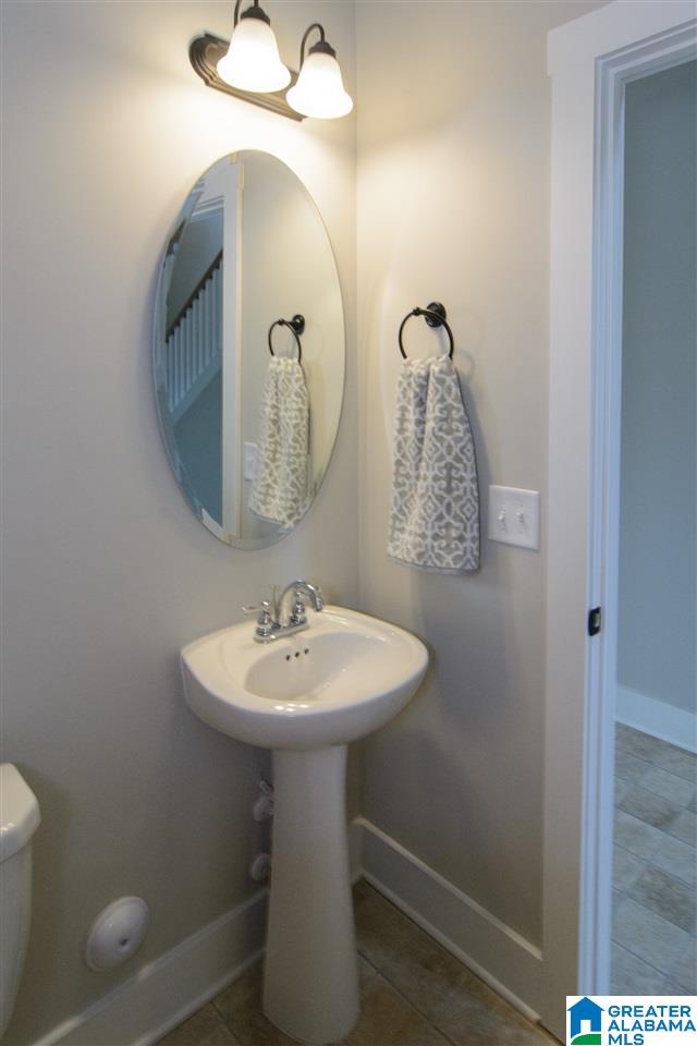 465 4th Street Pleasant Grove, AL 35127 - Photo 16 of 36