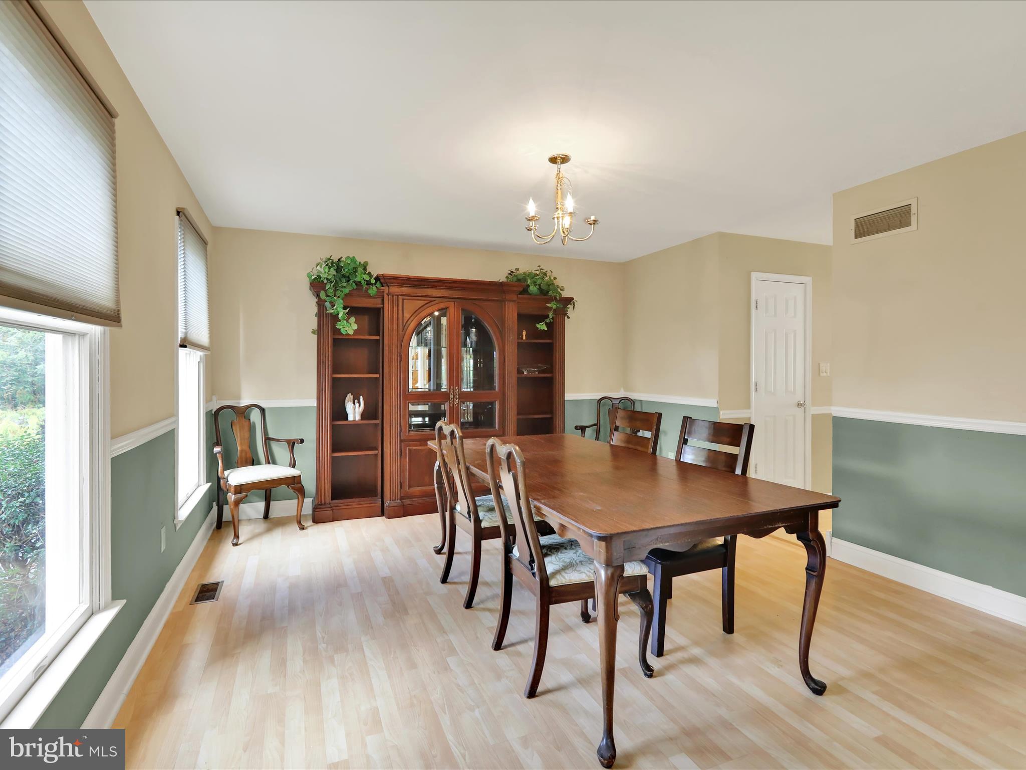 1012 Dallas Road Reading, PA 19605 - Photo 8 of 46 360_0143