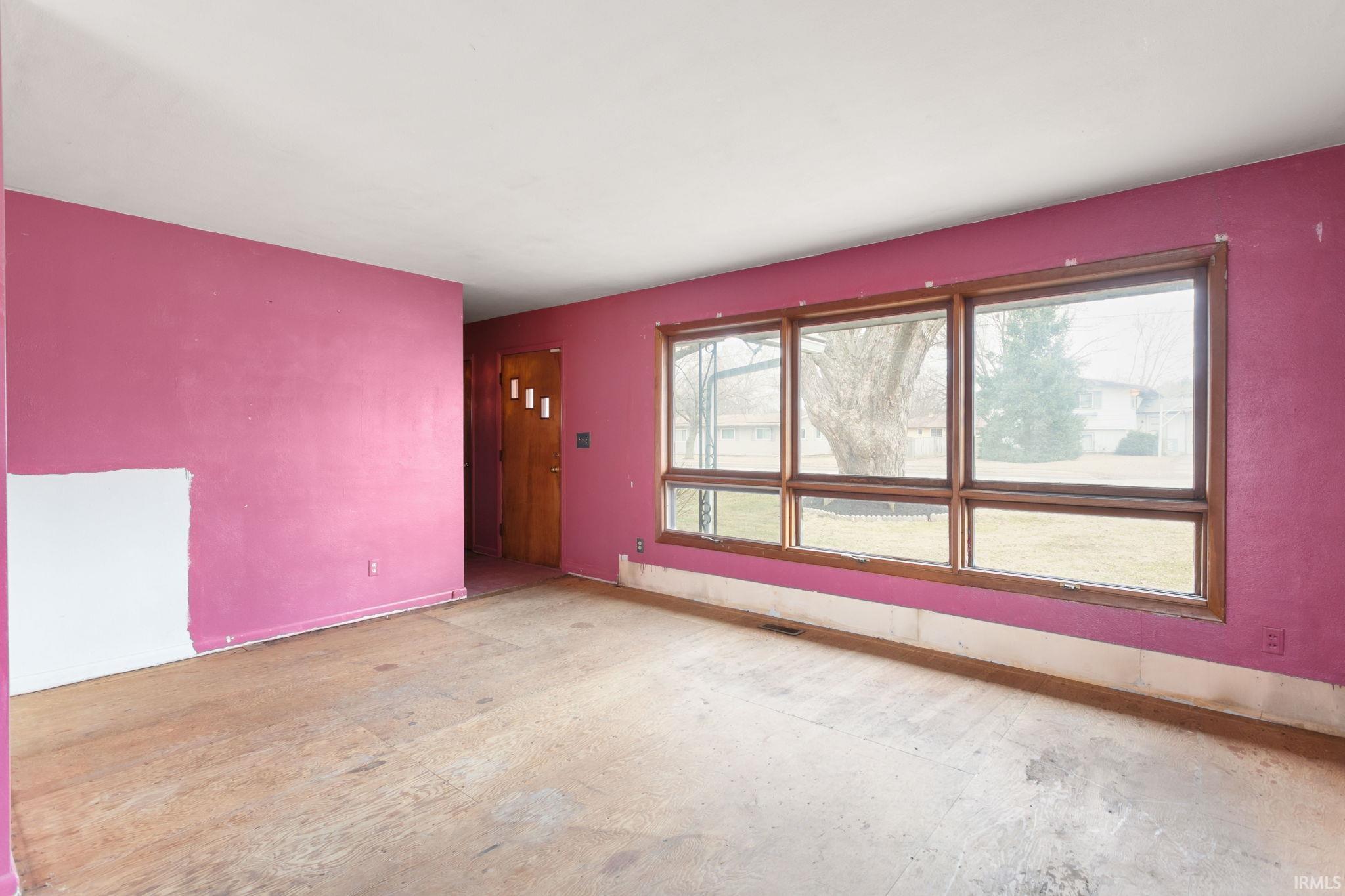 1902 Bashor Road Goshen, IN 46526 - Photo 3 of 12 Gallery Image 3
