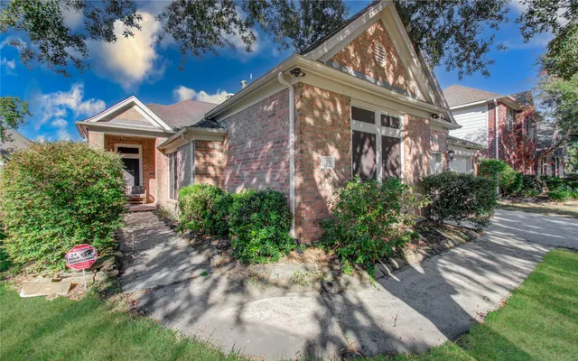 a house view with a outdoor space