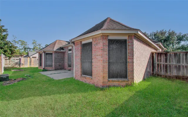 $379,900 | 14731 Raven Hollow Lane, Humble, TX 77396