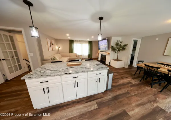 $449,999 | 212 Annette Marie Drive, Long Pond, PA 18334