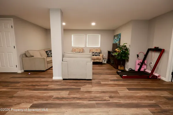 $449,999 | 212 Annette Marie Drive, Long Pond, PA 18334