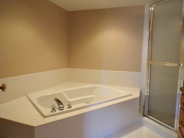 18206 Rita Road, Unit 2D Tinley Park, IL 60477 - Photo 23 of 31