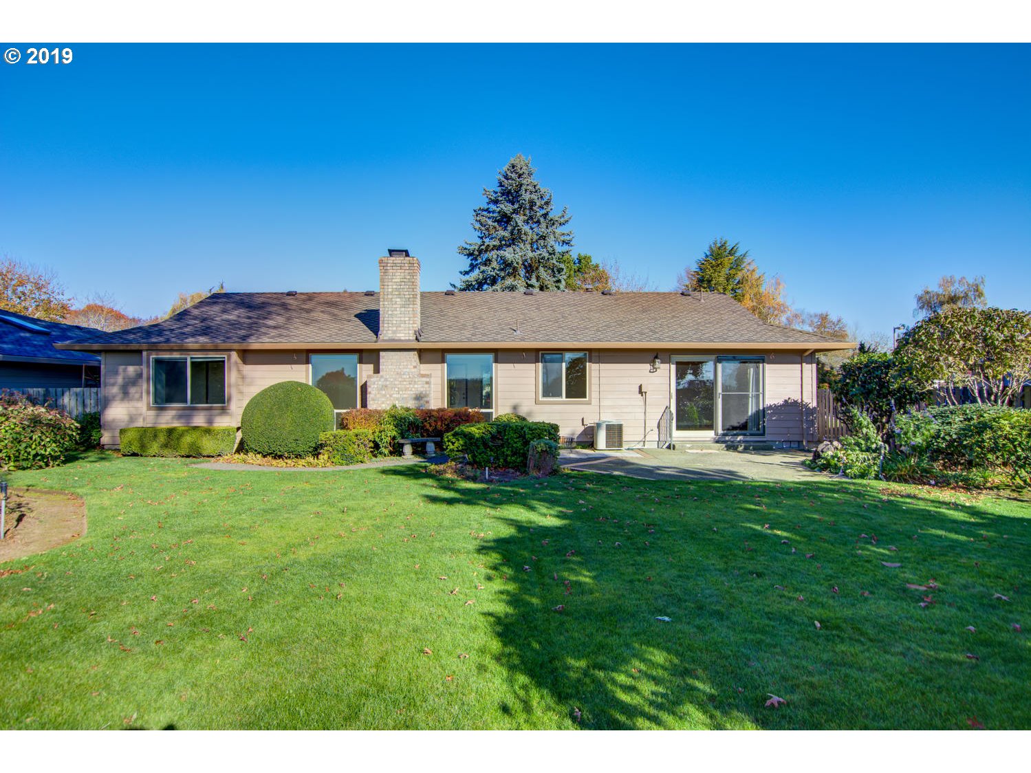 6970 Southwest Molalla Bend Road Wilsonville, OR 97070 - Photo 23 of 32 Gallery Image 23