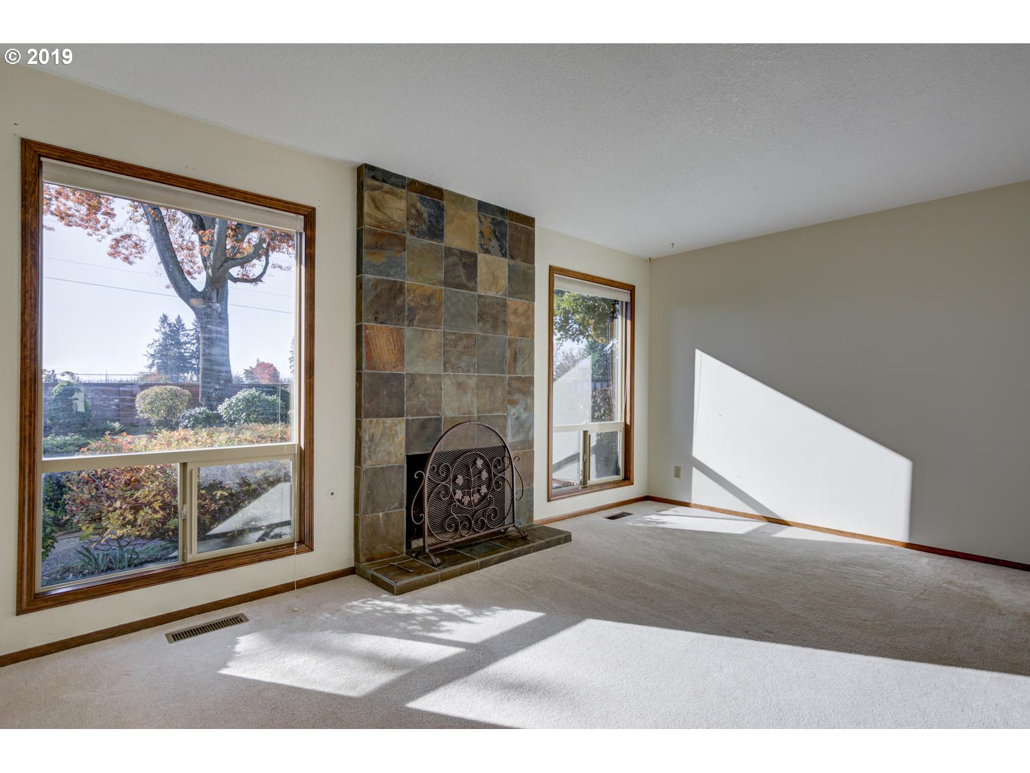 6970 Southwest Molalla Bend Road Wilsonville, OR 97070 - Photo 8 of 32 Gallery Image 8