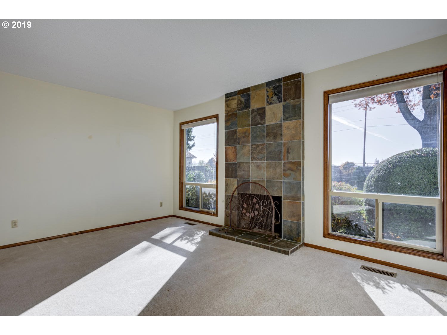 6970 Southwest Molalla Bend Road Wilsonville, OR 97070 - Photo 9 of 32 Gallery Image 9