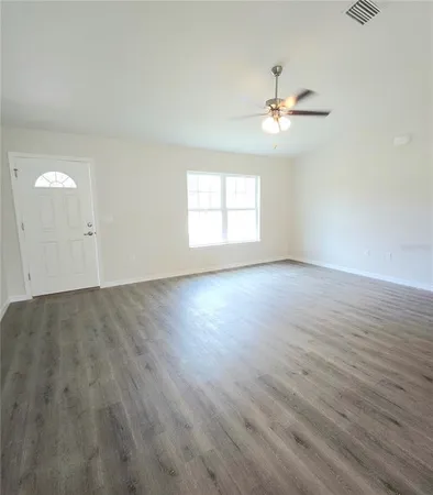 $1,750 | 237 Locust Pass Drive, Ocala, FL 34472