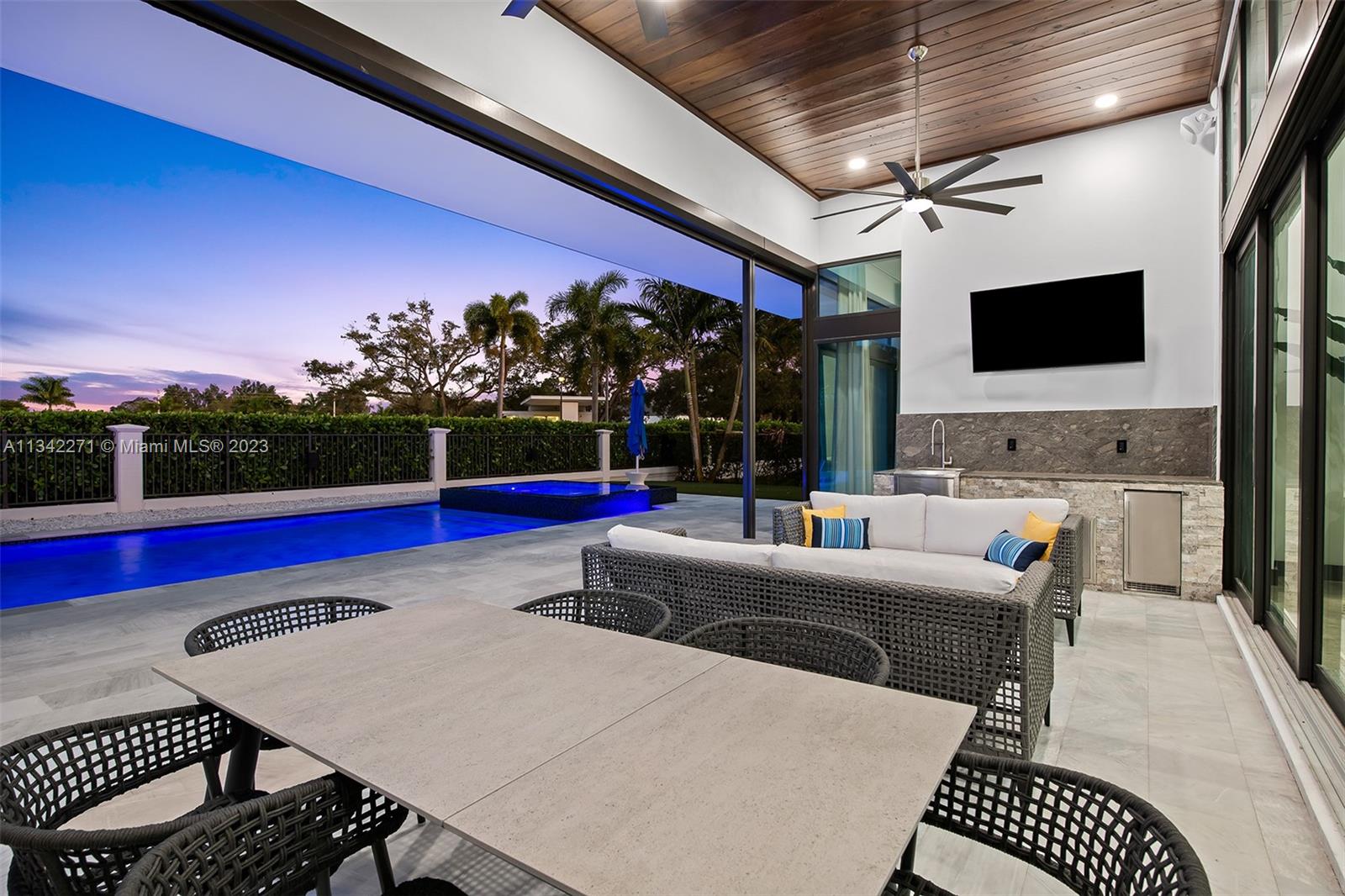 2610 Oak Park Drive Davie, FL 33325 - Photo 51 of 60 a view of a dining room with furniture