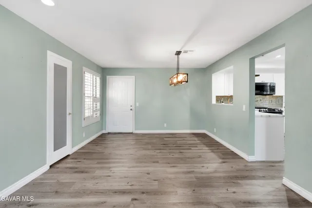 $344,900 | 42821 15th Street West, Unit 1, Lancaster, CA 93534