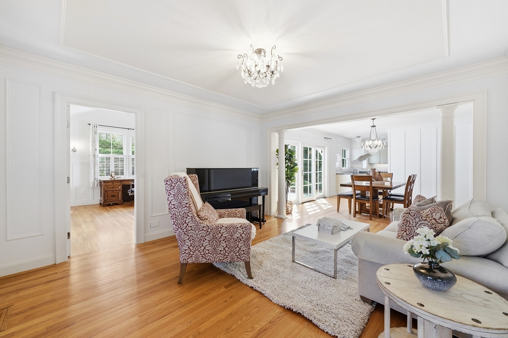 136 Cedar Street Lexington, MA 02421 - Photo 2 of 42