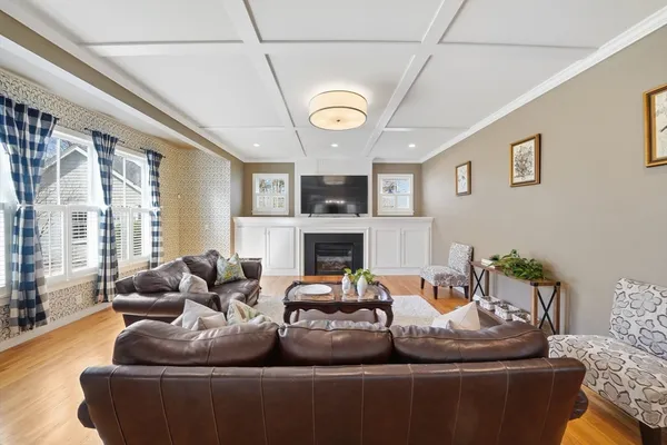 $2,950,000 | 136 Cedar Street, Lexington, MA 02421