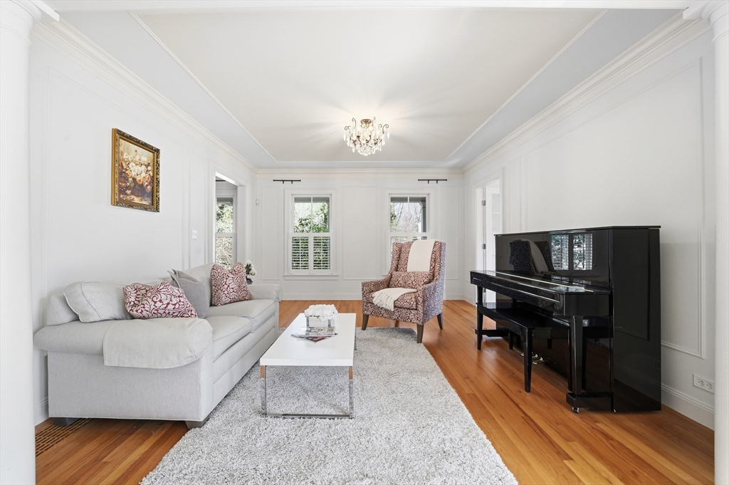 136 Cedar Street Lexington, MA 02421 - Photo 3 of 42