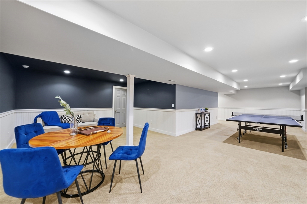 136 Cedar Street Lexington, MA 02421 - Photo 39 of 42