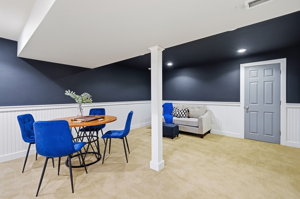 136 Cedar Street Lexington, MA 02421 - Photo 40 of 42