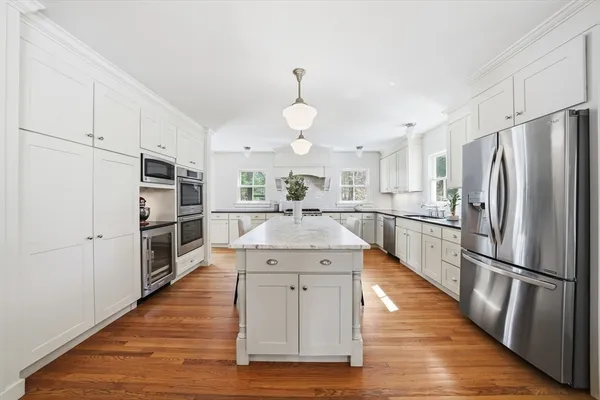 $2,950,000 | 136 Cedar Street, Lexington, MA 02421