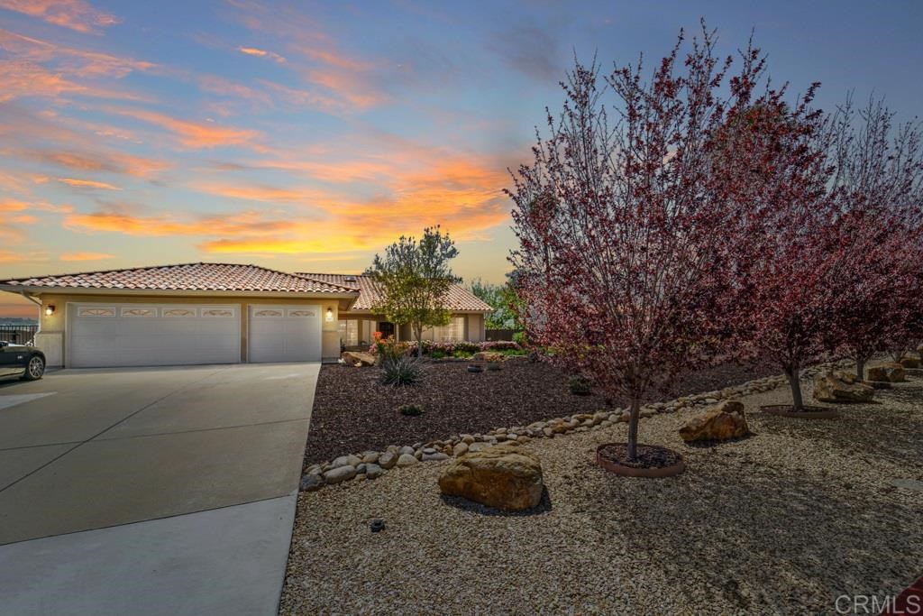 9001 Hunter Pass Alpine, CA 91901 - Photo 2 of 47