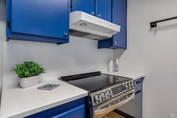 $525,000 | 3476 Shelter Creek Drive, Napa, CA 94558