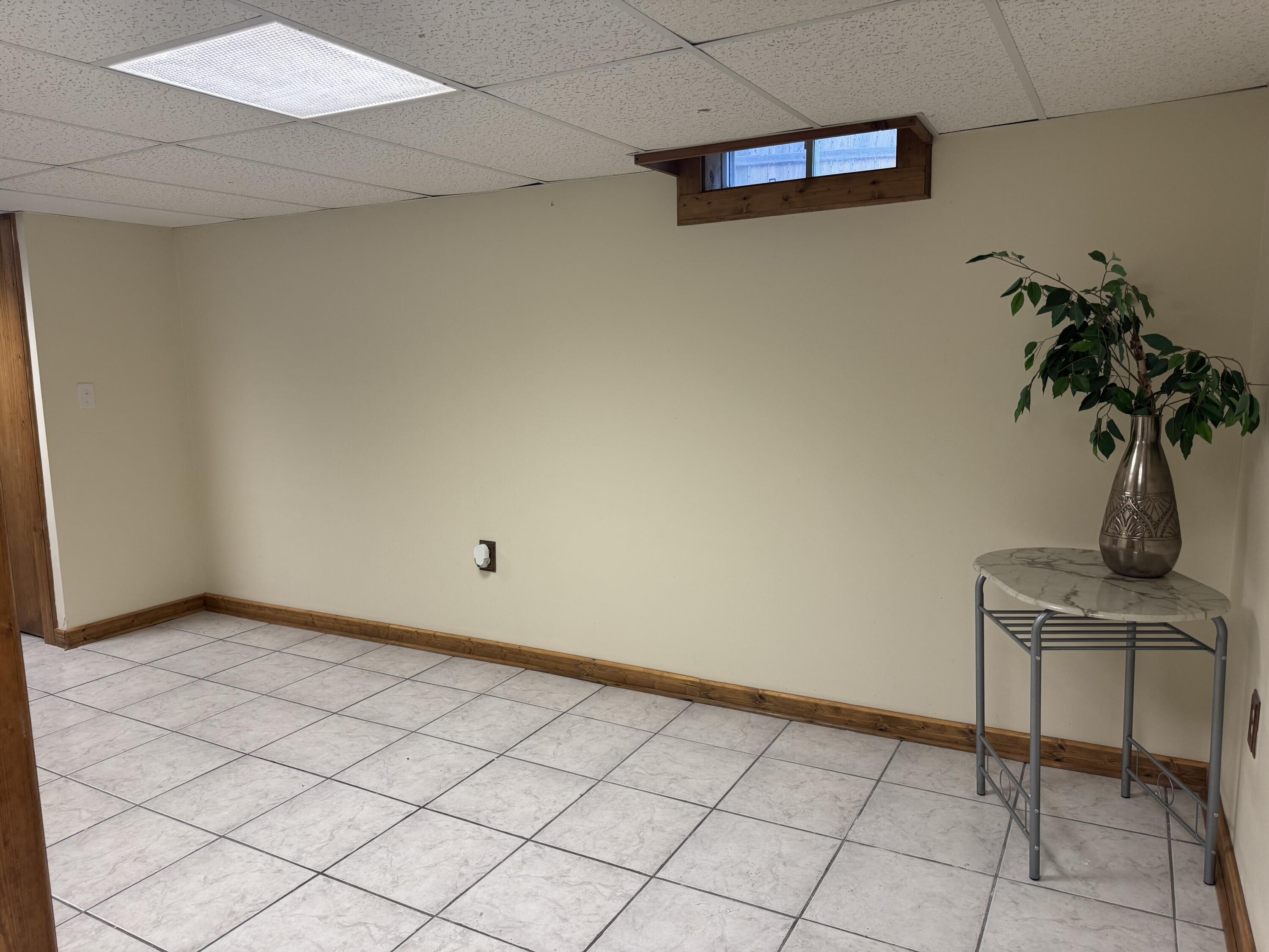 2210 North 15th Street Milwaukee, WI 53205 - Photo 17 of 19 IMG_0752