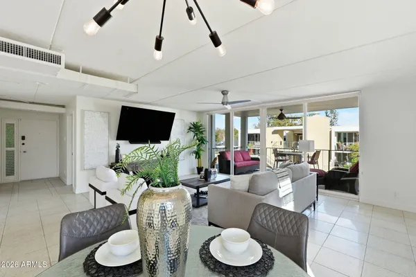 $485,000 | 6502 North Central Avenue, Unit B203, Phoenix, AZ 85012