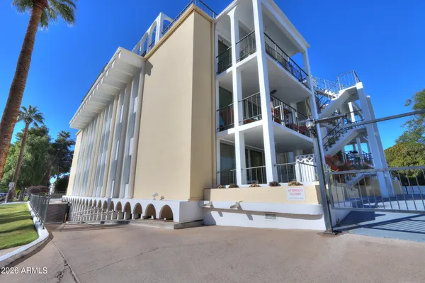 $485,000 | 6502 North Central Avenue, Unit B203, Phoenix, AZ 85012