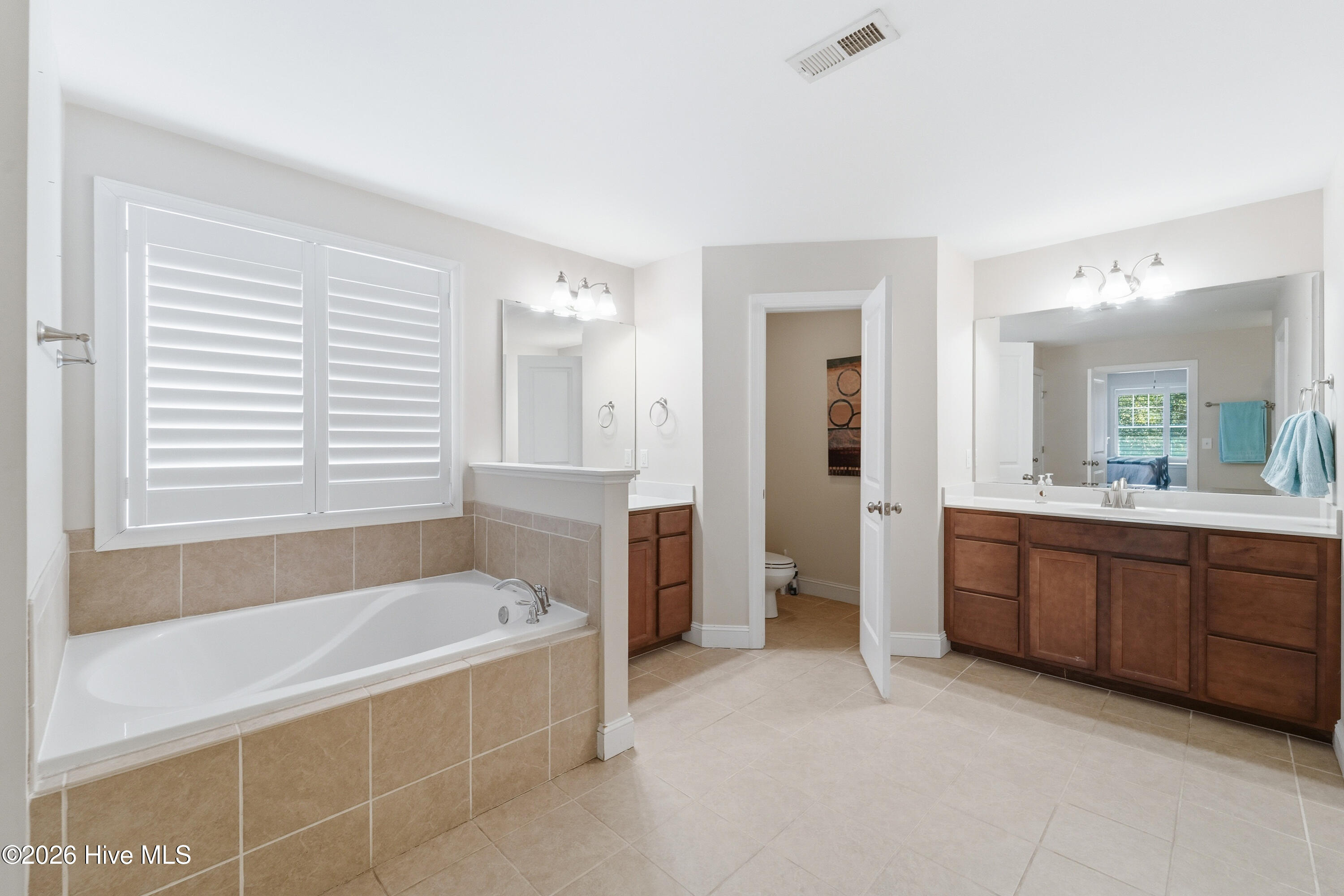 476 Landsdowne Circle Hampstead, NC 28443 - Photo 5 of 73 DSC05836