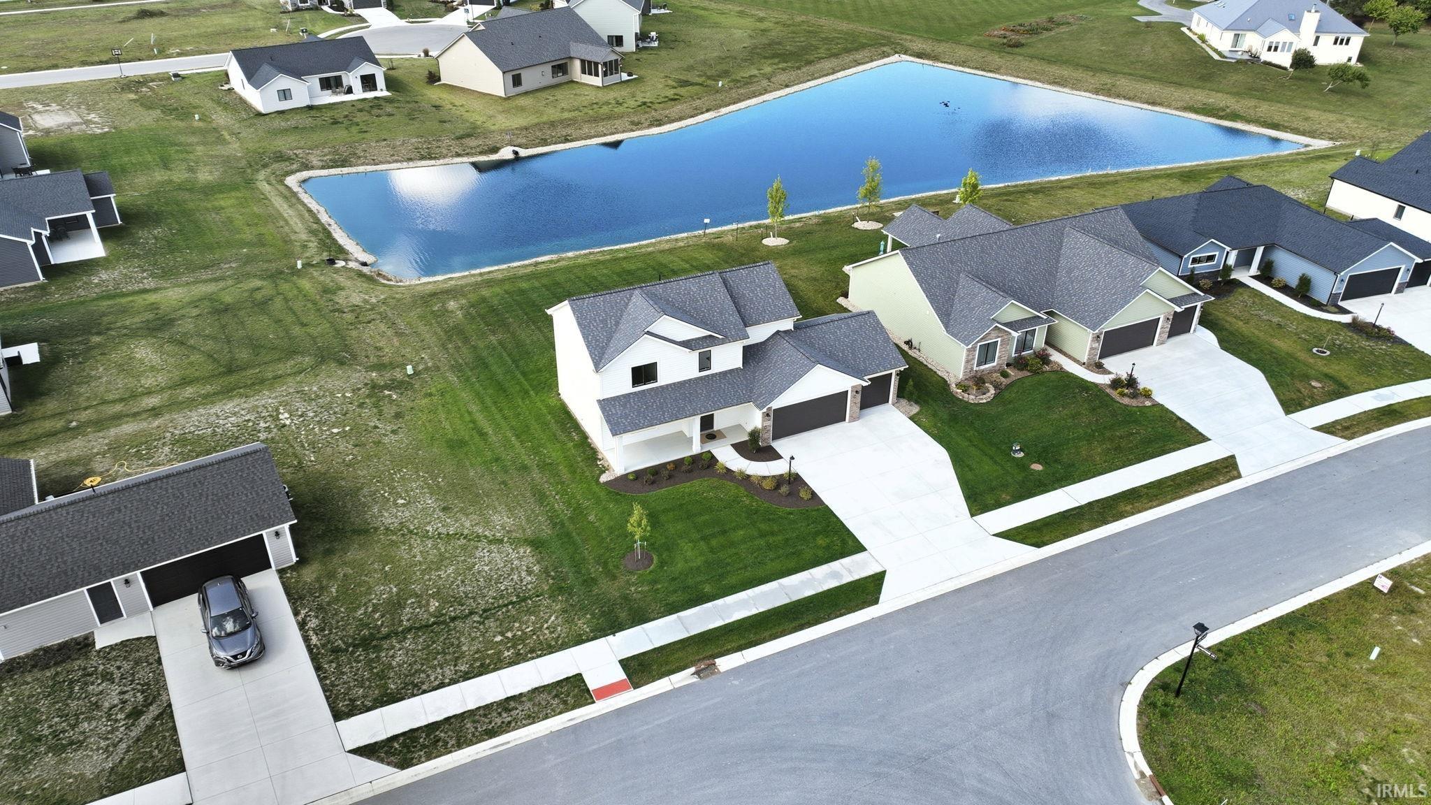 3919 Beryl Place Woodburn, IN 46797 - Photo 3 of 36