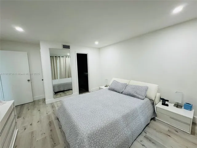 $289,000 | 1555 West 44th Place, Unit 214D, Hialeah, FL 33012