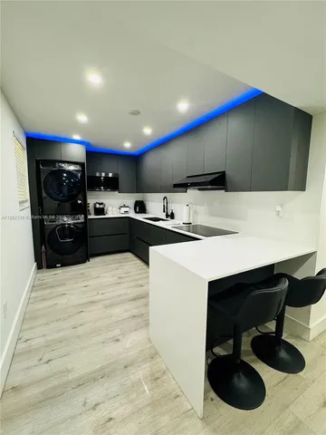 $289,000 | 1555 West 44th Place, Unit 214D, Hialeah, FL 33012