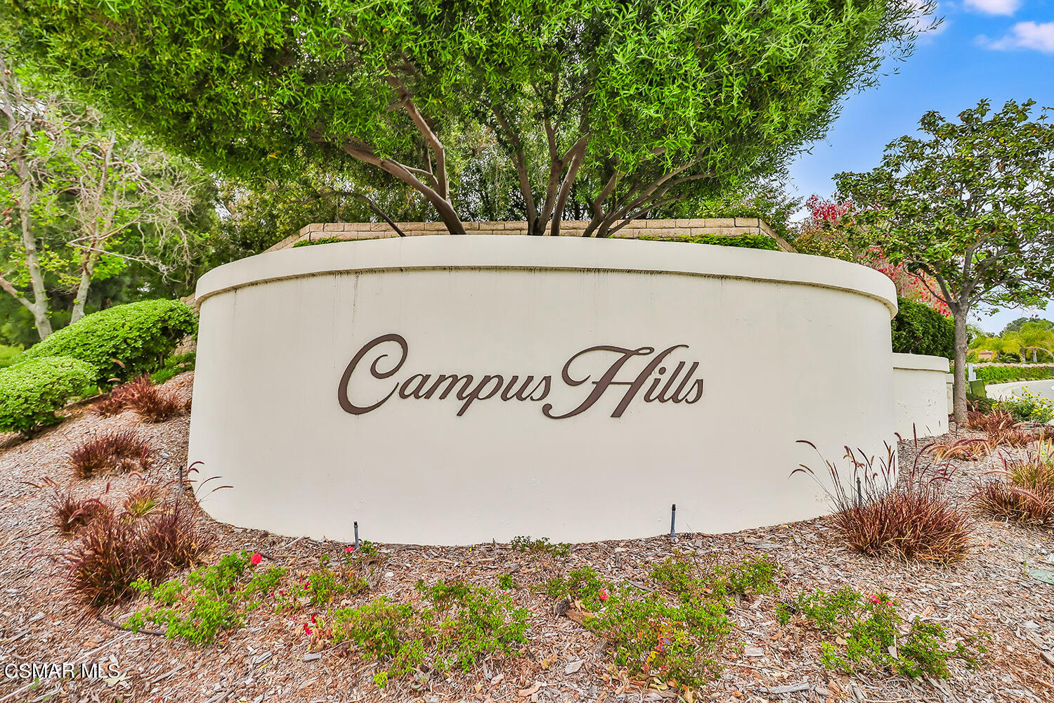 a sign that is on the side of the road